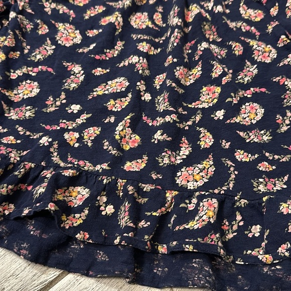 Old Navy Girls Peasant Floral Top Size 8 - Picture 3 of 3